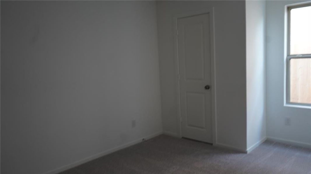 Spacious, unfurnished interior of a new home in Flagstone, Humble (Image 15).