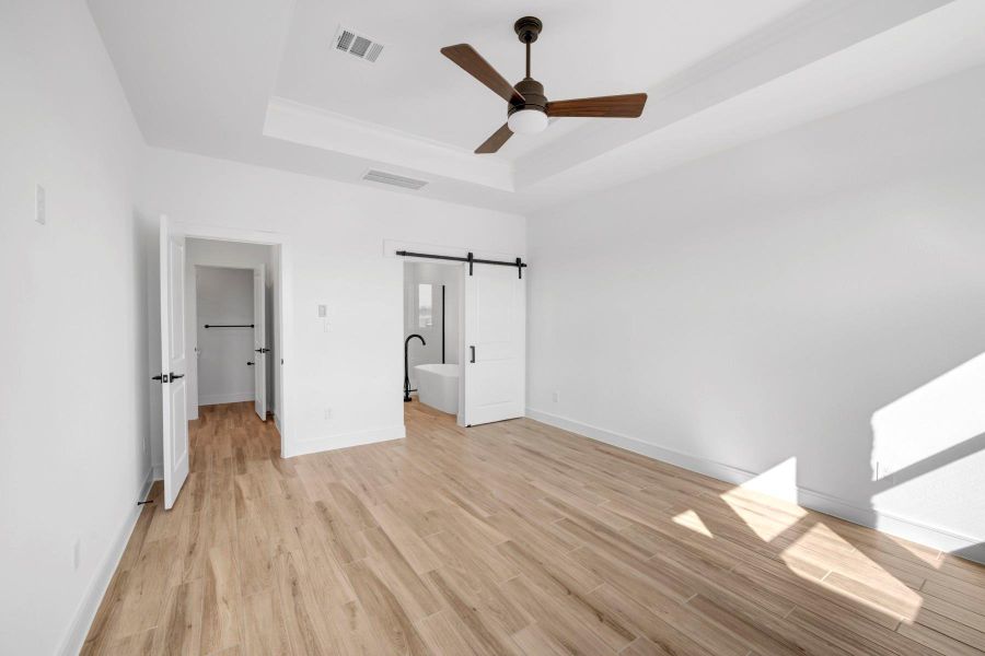 Secluded primary suite (*Photo not of actual home and used for illustration purposes only.)