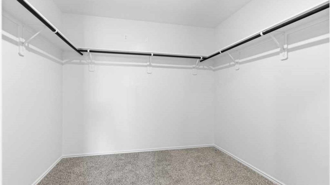 Spacious, unfurnished interior of a new home in Tamarron, Fulshear (Image 30).