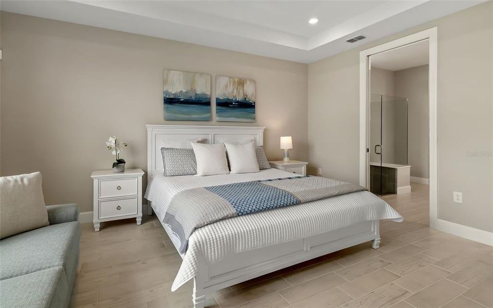 Furnished interior view inside a new home in , Venice (Image 5).