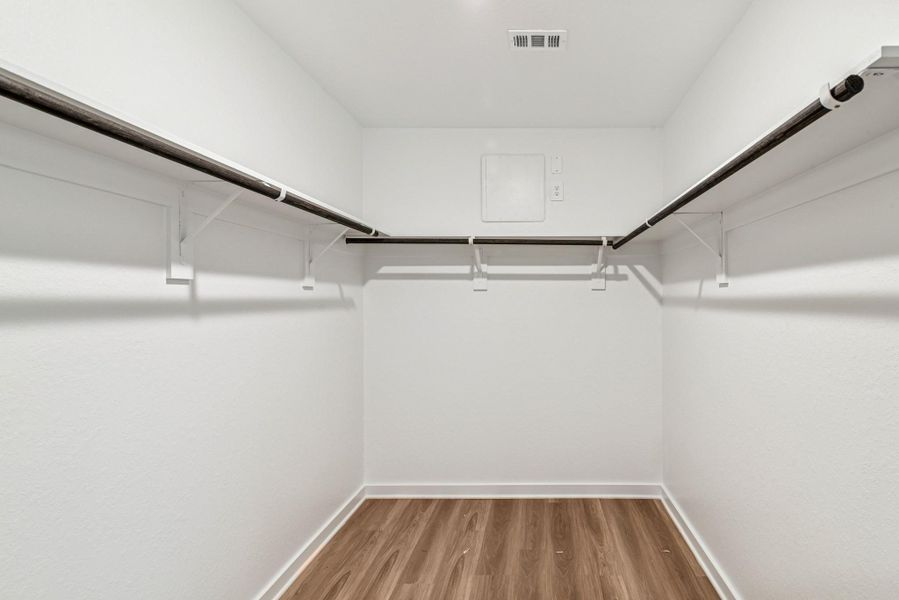 Spacious, unfurnished interior of a new home in Pinewood at Grand Texas, New Caney (Image 24). Spacious, unfurnished interior of a new home in Pinewood at Grand Texas, New Caney (Image 24).