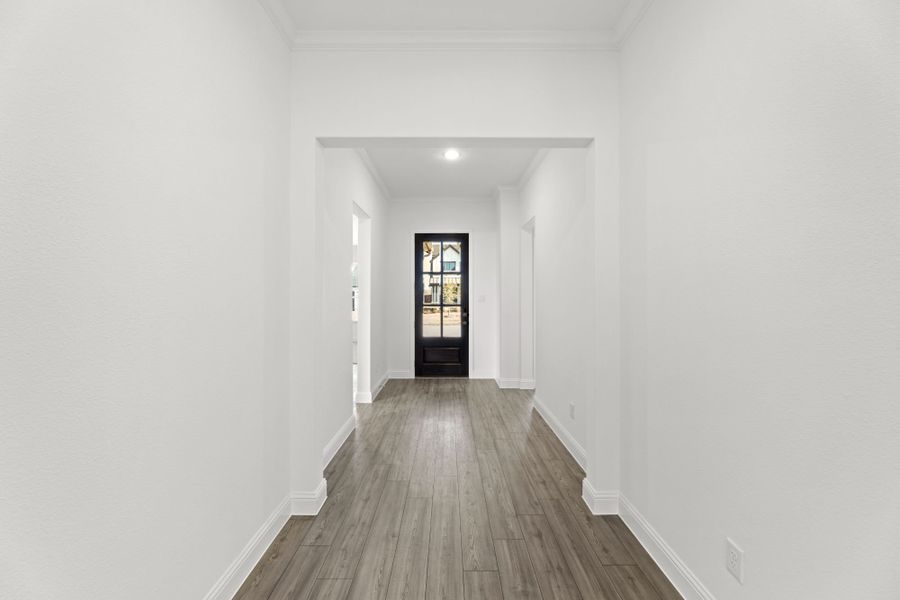 Representative unfurnished interior of a home built from the Hawkins by UnionMain Homes in Lake Breeze, Lavon (Image 13). Representative unfurnished interior of a home built from the Hawkins by UnionMain Homes in Lake Breeze, Lavon (Image 13).
