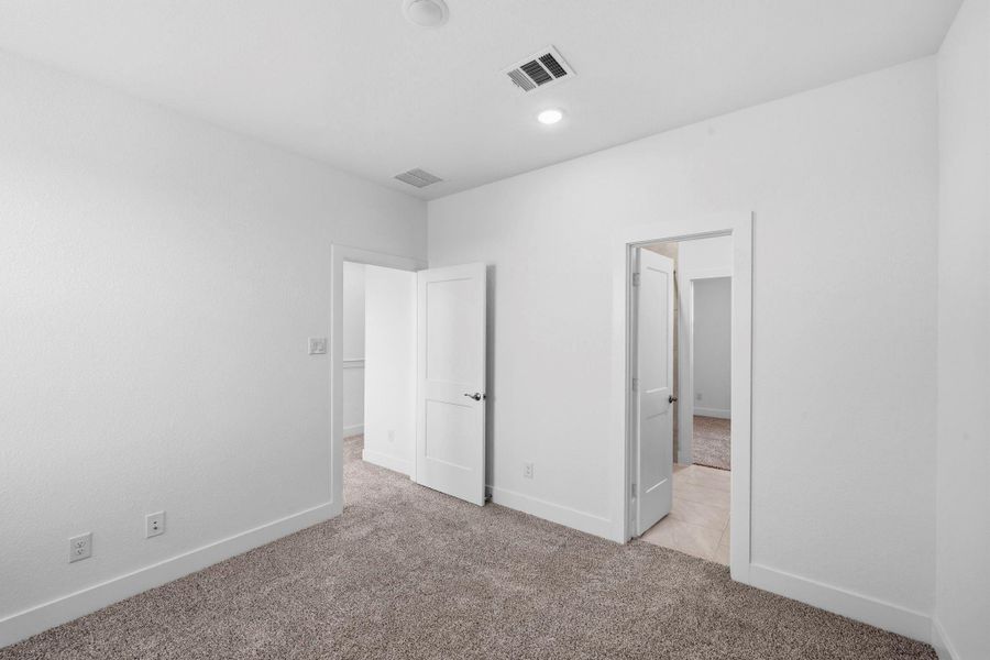 Spacious, unfurnished interior of a new home in Bridgeland, Cypress (Image 14). Spacious, unfurnished interior of a new home in Bridgeland, Cypress (Image 14).