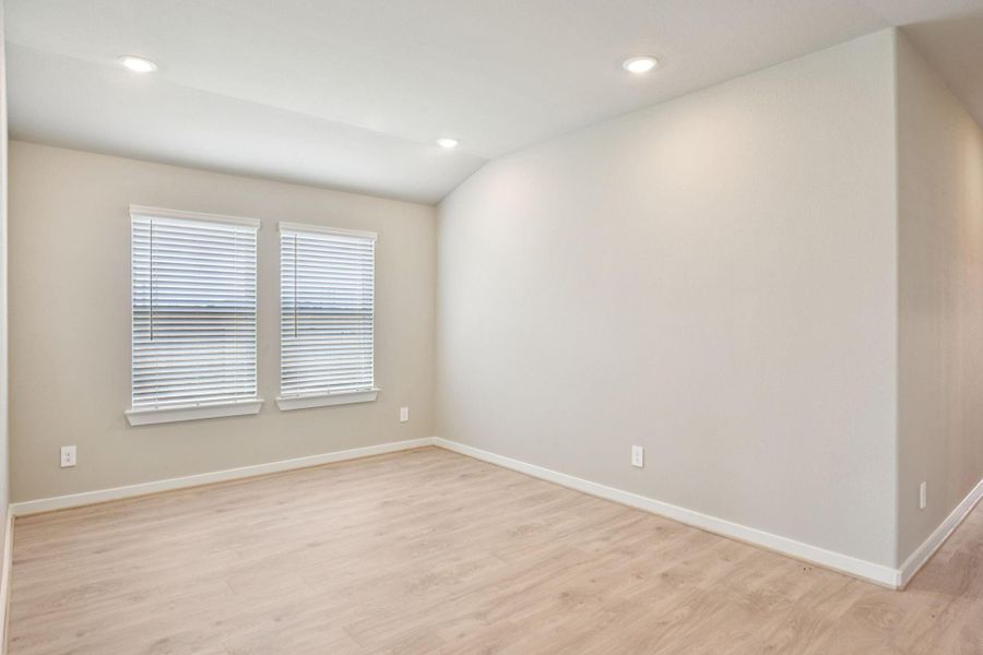 Photo is not of the actual home, but is an inspirational photo of builder’s model home and may depict options, furnishings, and/or decorator features that are not included Photo is not of the actual home, but is an inspirational photo of builder’s model home and may depict options, furnishings, and/or decorator features that are not included