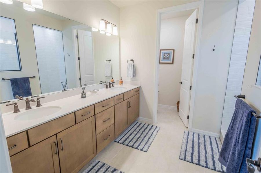 Furnished interior view inside a new home in Parkview Reserve, Orlando (Image 12). Furnished interior view inside a new home in Parkview Reserve, Orlando (Image 12).