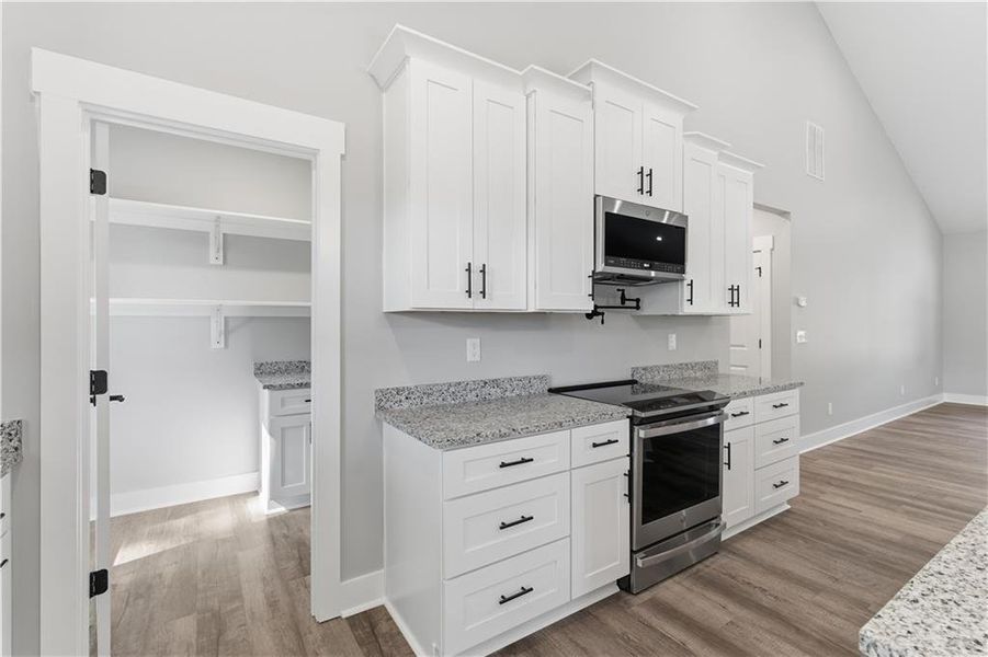 Furnished interior view inside a new home in , Dallas (Image 5).