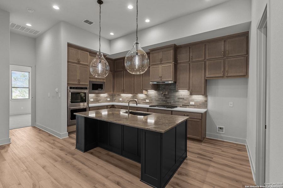 Furnished interior view inside a new home in Esperanza - 70', Boerne (Image 9). Furnished interior view inside a new home in Esperanza - 70', Boerne (Image 9).