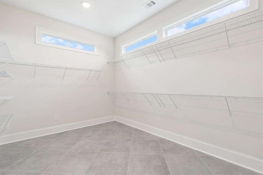 Spacious, unfurnished interior of a new home in , Roopville (Image 20).