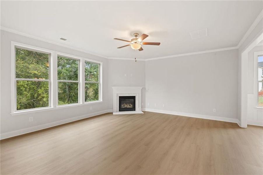 Spacious, unfurnished interior of a new home in Hellen Valley, Braselton (Image 23).