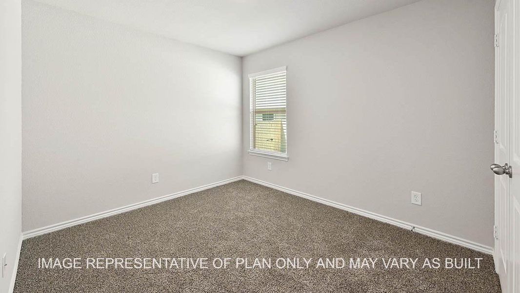 Representative unfurnished interior of a home built from the Dakota by D.R. Horton in Pleasant Hill, Bryan (Image 21).