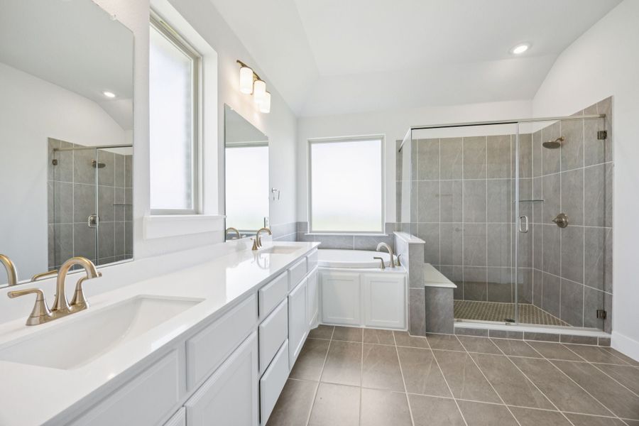 Representative furnished interior of a home built from the Belmont by Centre Living Homes in Ellis Ranch Estates, Waxahachie (Image 14).