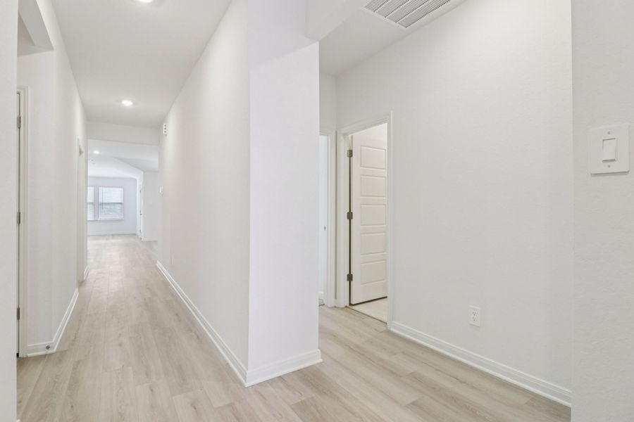 Spacious, unfurnished interior of a new home in Legendary Trails - Premier Series, Cibolo (Image 14). Spacious, unfurnished interior of a new home in Legendary Trails - Premier Series, Cibolo (Image 14).