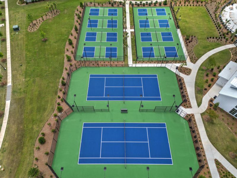Community amenities in Horizons at Summers Corner | 55+, Summerville (Image 48).