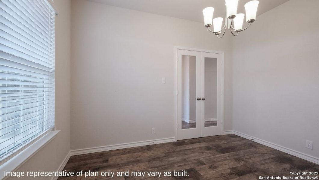 Spacious, unfurnished interior of a new home in Brookstone Creek, San Antonio (Image 10).