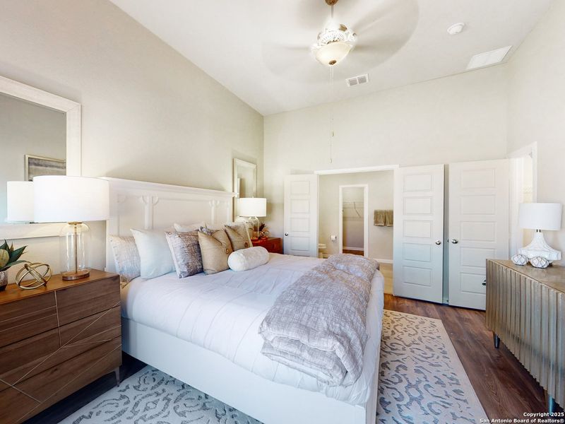 Furnished interior view inside a new home in Blue Ridge Ranch, San Antonio (Image 8). Furnished interior view inside a new home in Blue Ridge Ranch, San Antonio (Image 8).