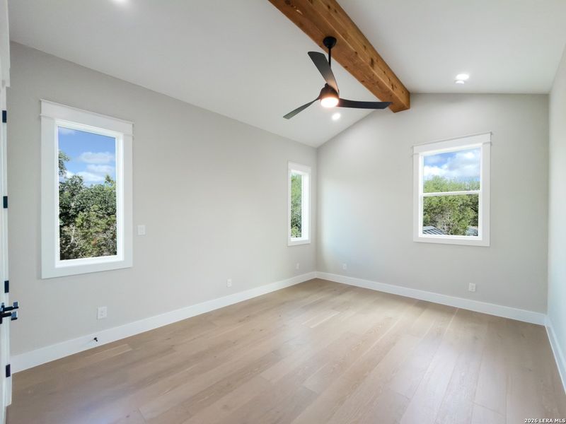 Spacious, unfurnished interior of a new home in , Spring Branch (Image 16).