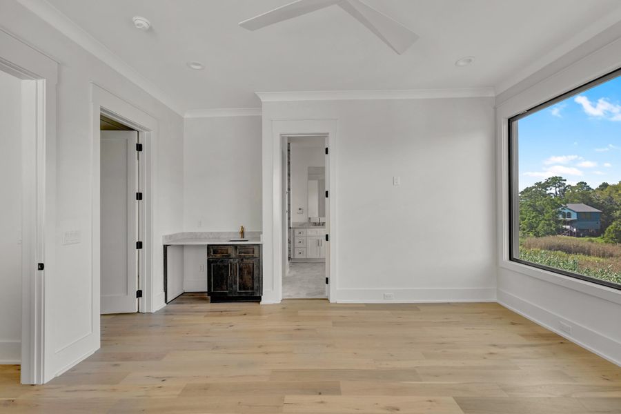 Spacious, unfurnished interior of a new home in , Georgetown (Image 64). Spacious, unfurnished interior of a new home in , Georgetown (Image 64).