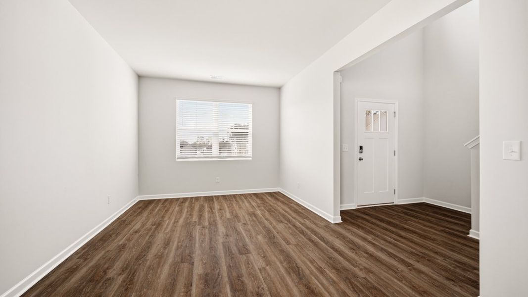 Spacious, unfurnished interior of a new home in Oakchase at Hampton, Hampton (Image 13).