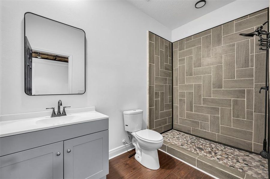 Furnished interior view inside a new home in , Apopka (Image 6).