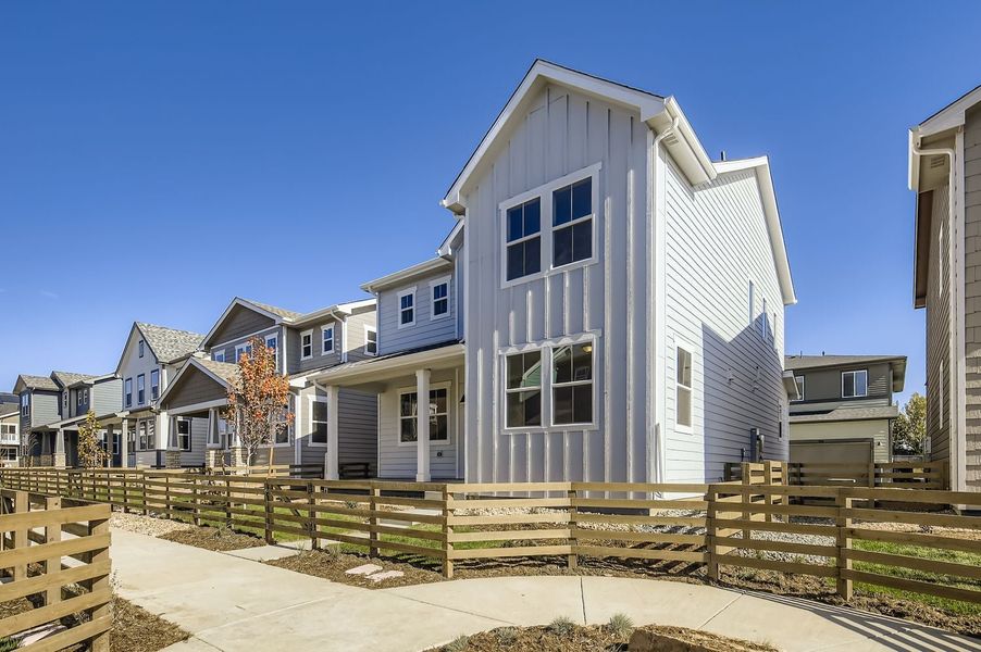 765 Nob Hill LN, Fort Collins, CO.  - Slide 3