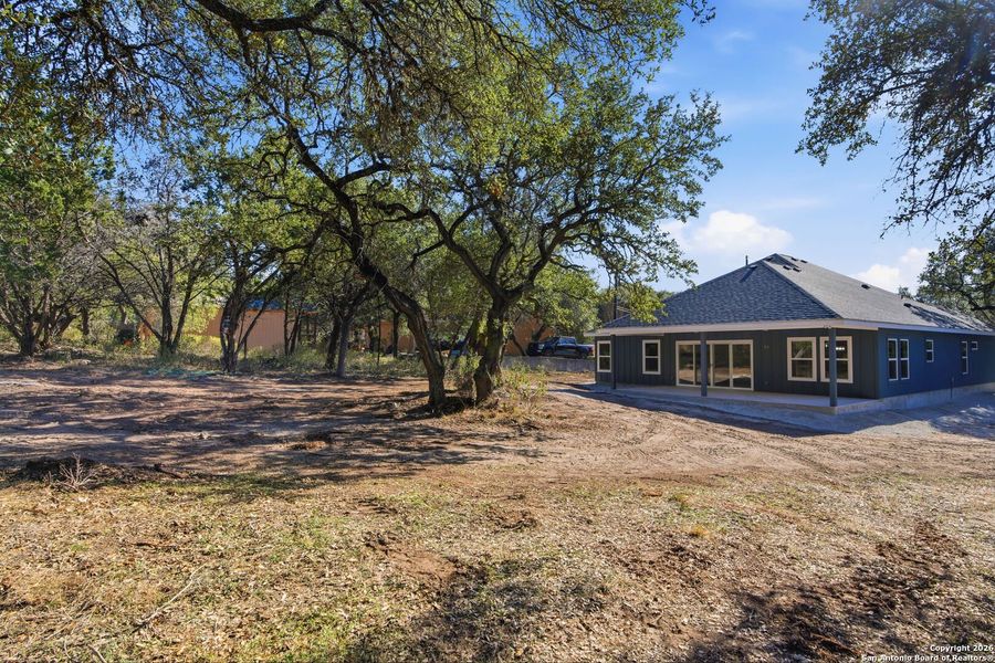 Exterior details and patio area of a home in , Canyon Lake (Image 27).