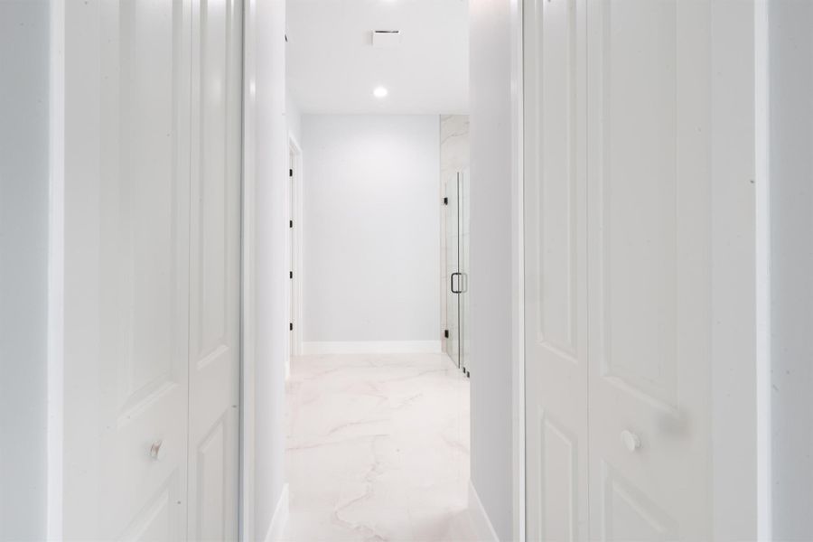 Image 19 of a home in .