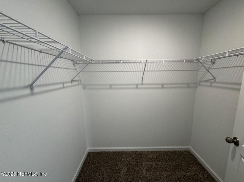 Spacious, unfurnished interior of a new home in The Arbors, Jacksonville (Image 23). Spacious, unfurnished interior of a new home in The Arbors, Jacksonville (Image 23).