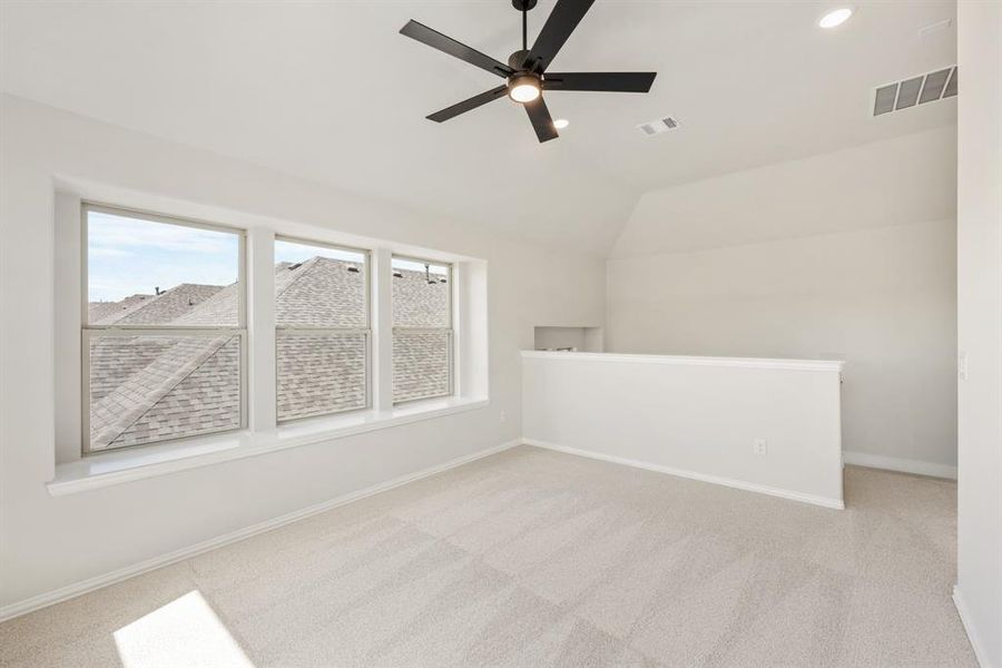 Spacious, unfurnished interior of a new home in Woodstone, Providence Village (Image 20). Spacious, unfurnished interior of a new home in Woodstone, Providence Village (Image 20).