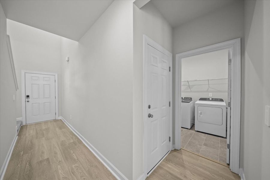 Spacious, unfurnished interior of a new home in Brayfield Manor - Heritage Collection, Wellford (Image 11).