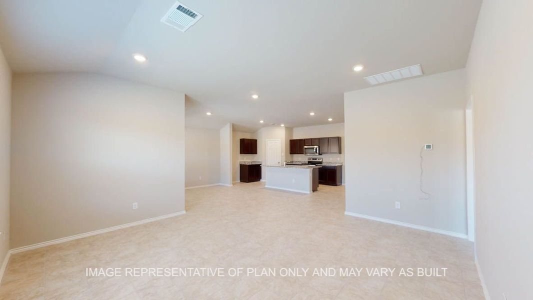 Representative unfurnished interior of a home built from the Texas Cali by D.R. Horton in Reynolds Crossing, Killeen (Image 13).