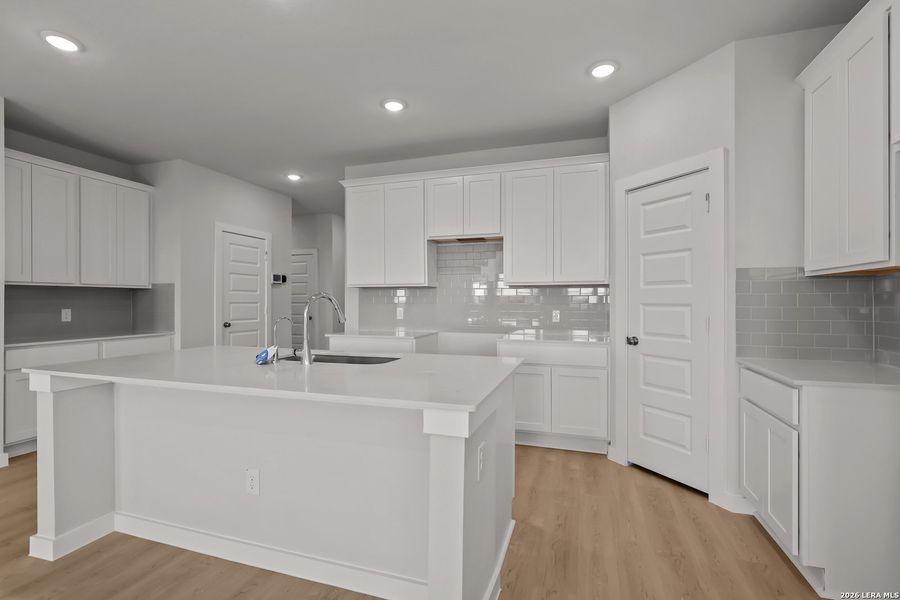 Furnished interior view inside a new home in Cinco Lakes, San Antonio (Image 6).