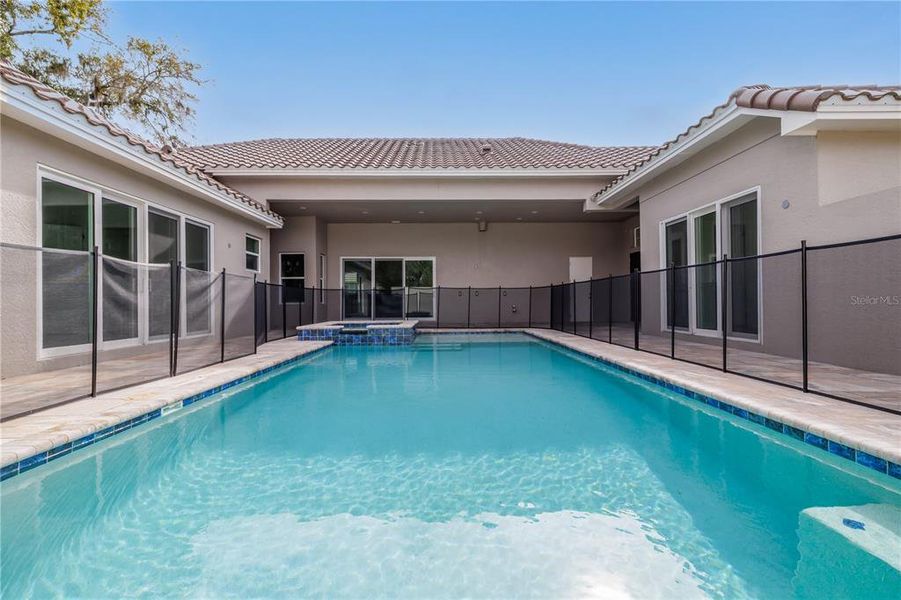 Exterior details and patio area of a home in Toscana, Palm Coast (Image 4).