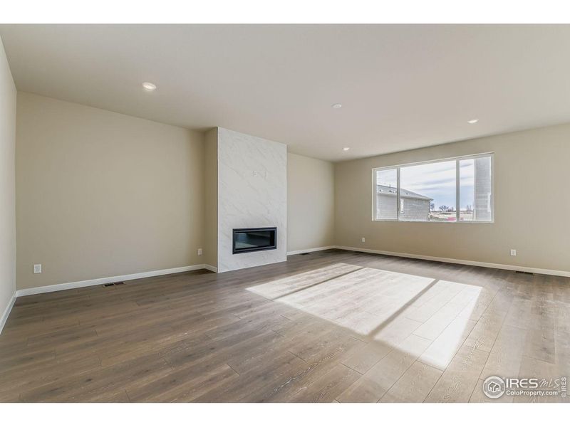 Spacious, unfurnished interior of a new home in Hidden Creek, Frederick (Image 21).