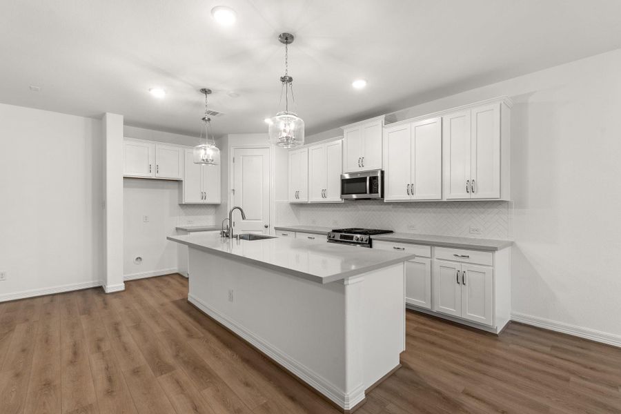 Note: Sample product photo. Actual exterior and interior selections may vary by homesite. Photo may be virtually staged Note: Sample product photo. Actual exterior and interior selections may vary by homesite. Photo may be virtually staged