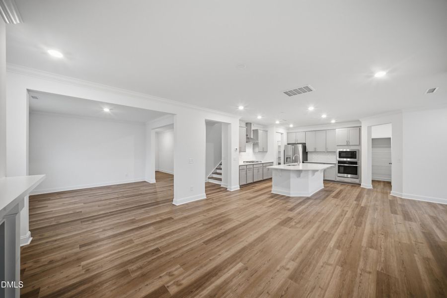 10_SUN_Stoneriver_Pic_GalvaniII_Kitchen_