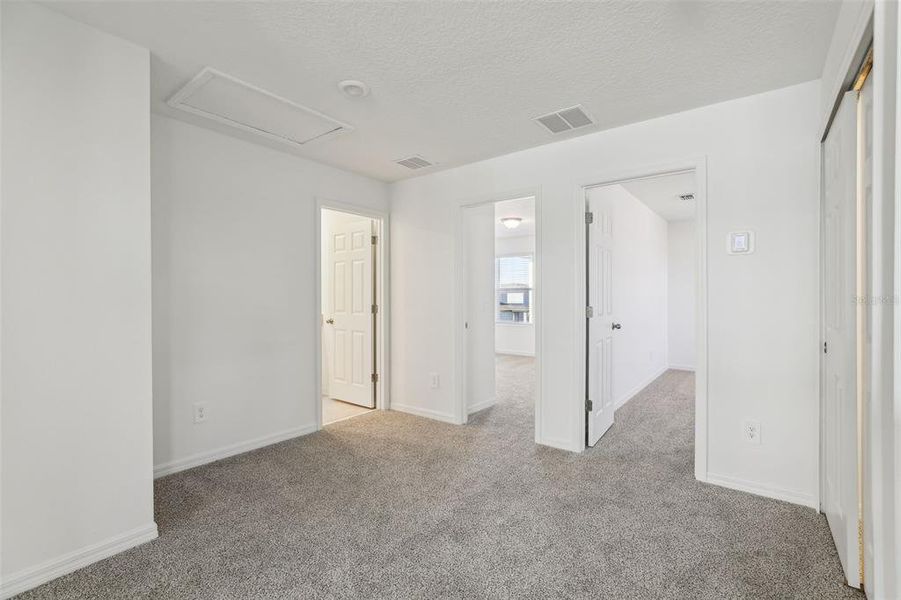 Spacious, unfurnished interior of a new home in The Meadow at Crossprairie, St. Cloud (Image 20).