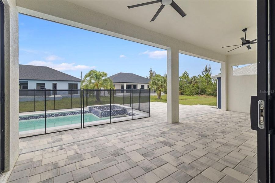 Exterior details and patio area of a home in , Port Charlotte (Image 4).