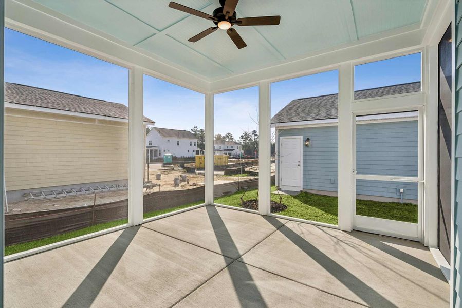 The Kellicreek II - Covered Porch