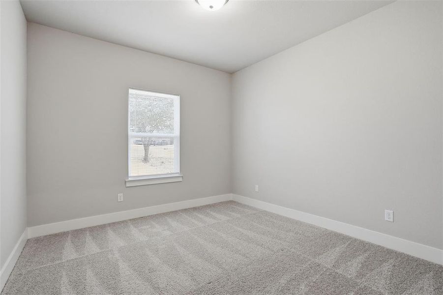Spacious, unfurnished interior of a new home in Whispering Winds, Springtown (Image 17).
