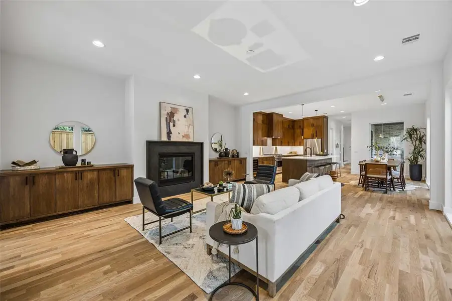 Furnished interior view inside a new home in , Dallas (Image 8).