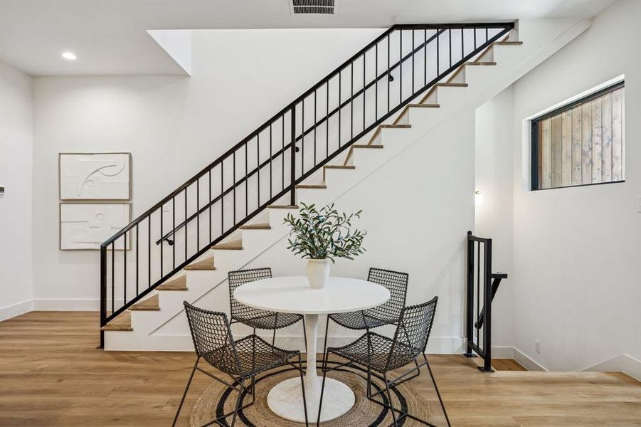 Furnished interior view inside a new home in , Dallas (Image 7). Furnished interior view inside a new home in , Dallas (Image 7).