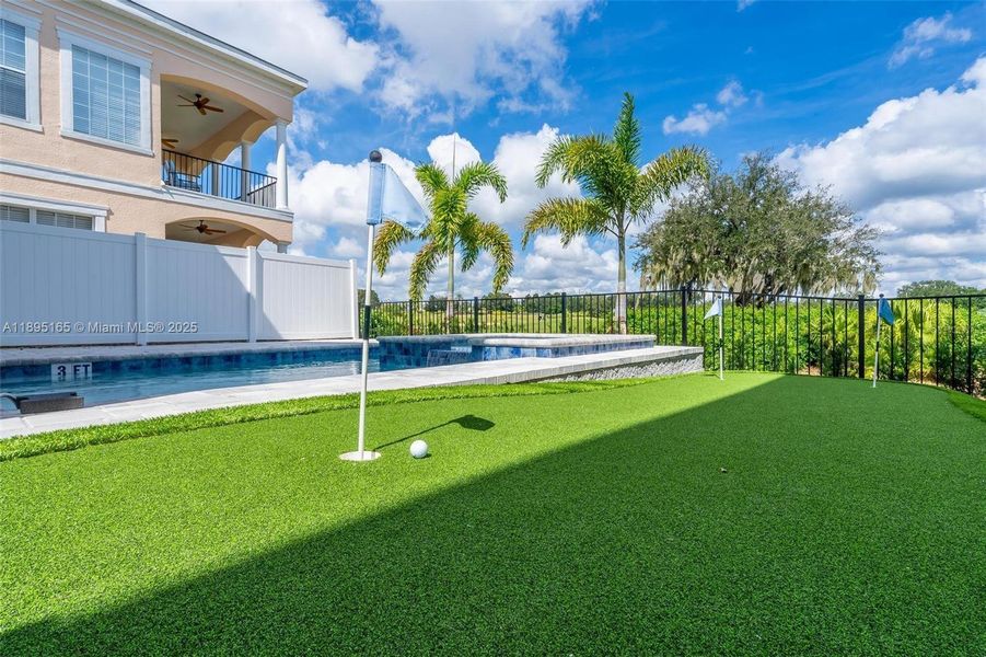 Image 64 of a home in Reunion Resort.