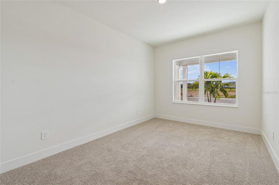 Spacious, unfurnished interior of a new home in Coasterra, Palmetto (Image 19).