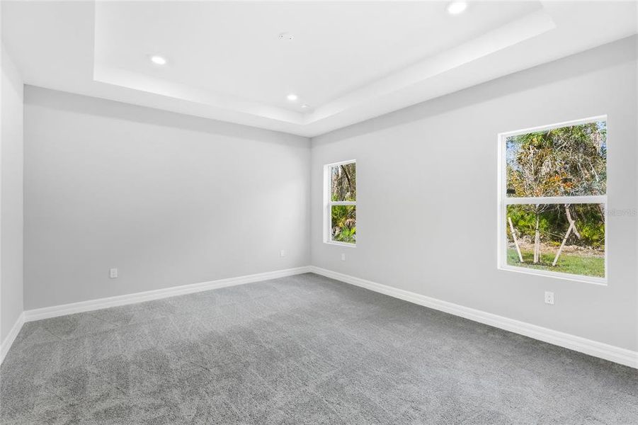 Spacious, unfurnished interior of a new home in , North Port (Image 17).