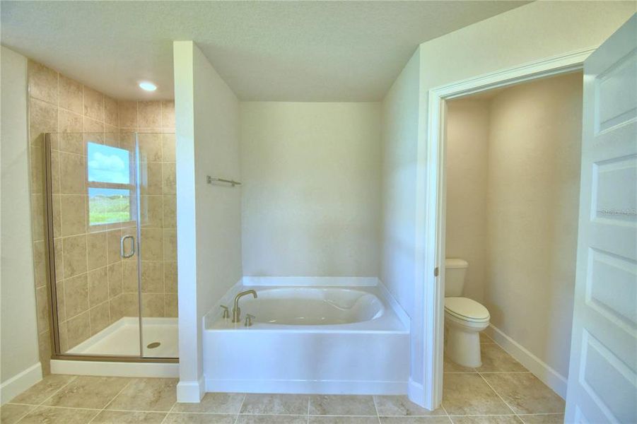 Furnished interior view inside a new home in Cadence Crossing, Auburndale (Image 14).