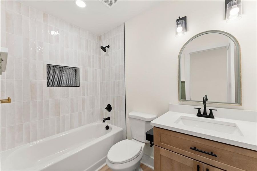 Furnished interior view inside a new home in , Clarkesville (Image 5).