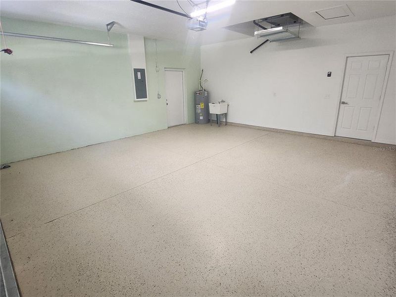 Spacious, unfurnished interior of a new home in , Ocala (Image 39). Spacious, unfurnished interior of a new home in , Ocala (Image 39).