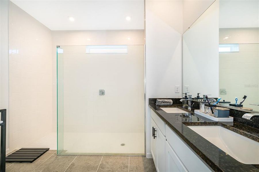 Furnished interior view inside a new home in , Kissimmee (Image 11).