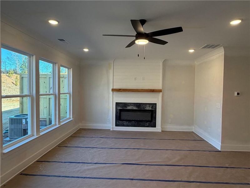Spacious, unfurnished interior of a new home in Villas at Dawsonville Townhomes, Dawsonville (Image 7).