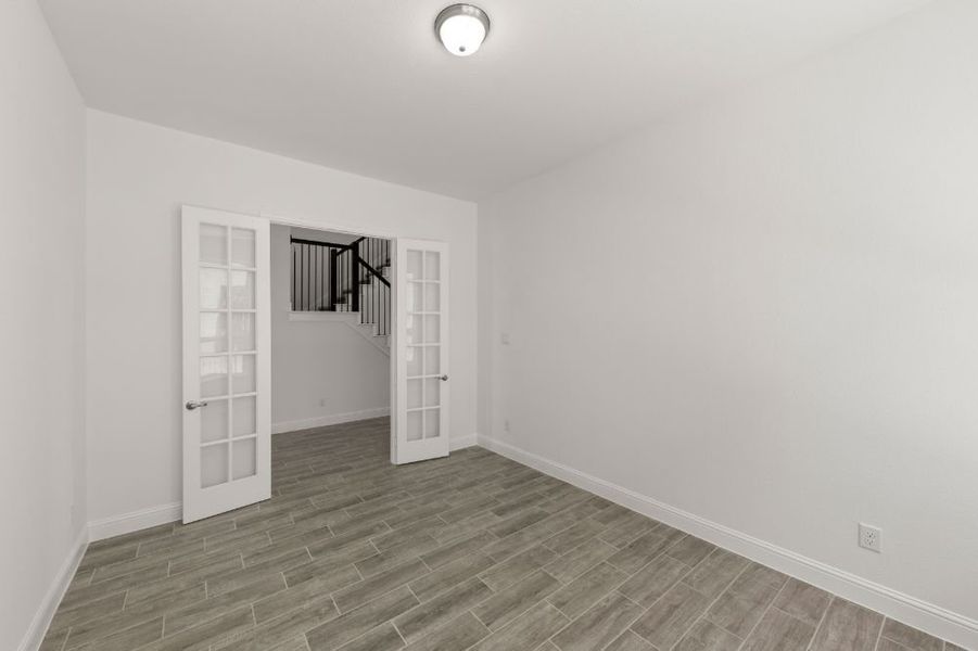 Representative unfurnished interior of a home built from the Grayson by UnionMain Homes in Cambridge Crossing, Celina (Image 35).